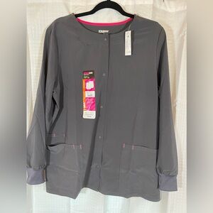 NWT Scrubstar long sleeve top size small and medium